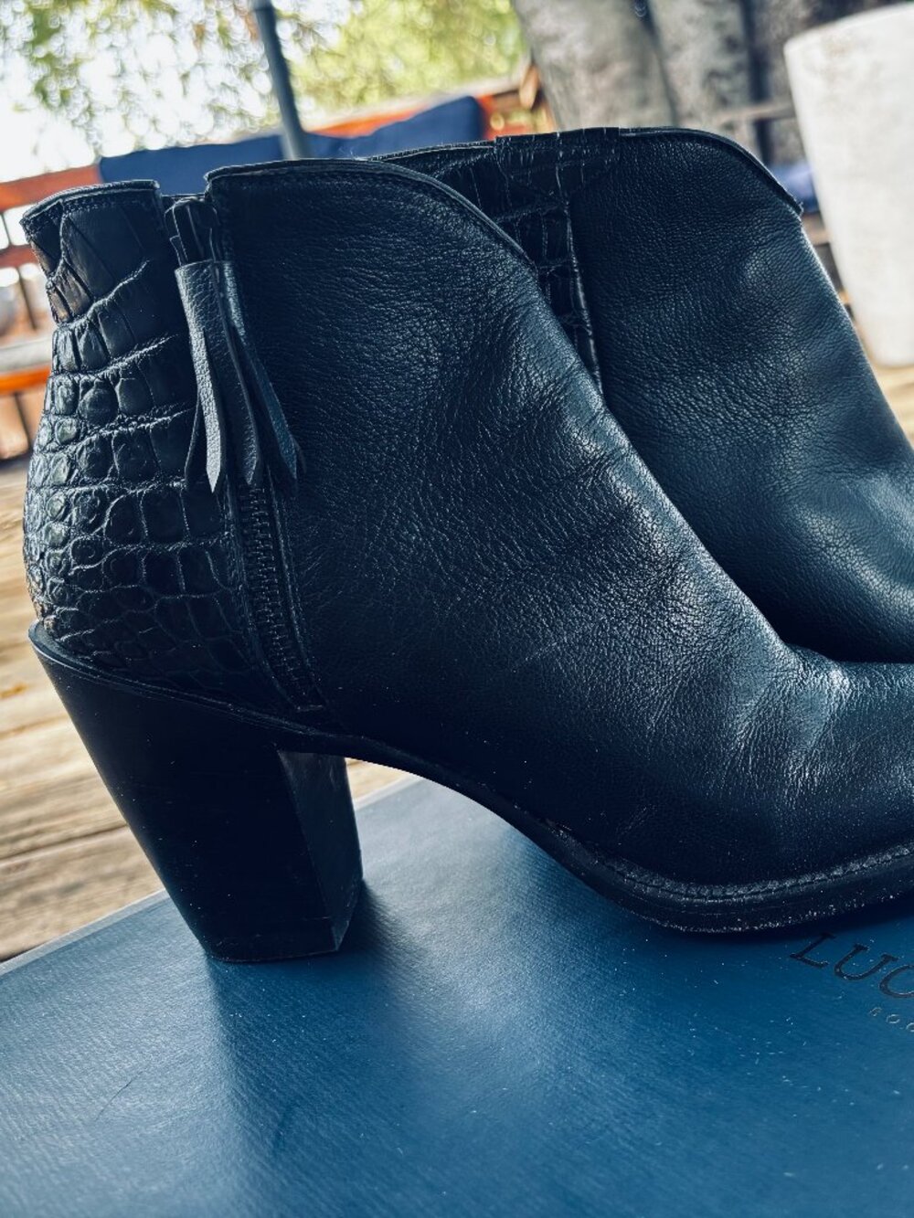 LUCCHESE ALLIGATOR ANKLE BOOTS SIZE 7 (LUCCHESE EXOTIC) Collector